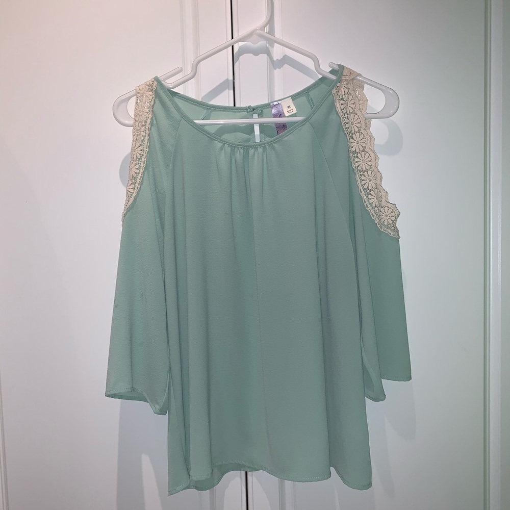 Francesca’s Mint Blouse